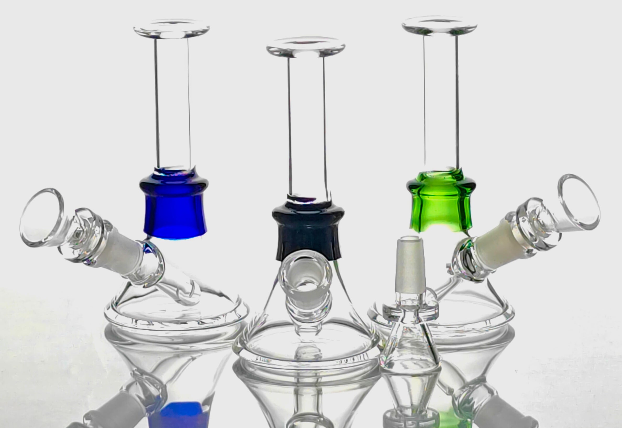 Mini Beaker Bong! | Pocket Bong, 3" Tall | Available In Multiple Colors | For gift, personal use, stocking stuffer